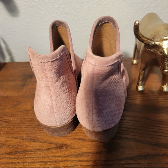 Lucky Brand Mauve Suede/Leather Bootie size 10 - Picture 2 of 6